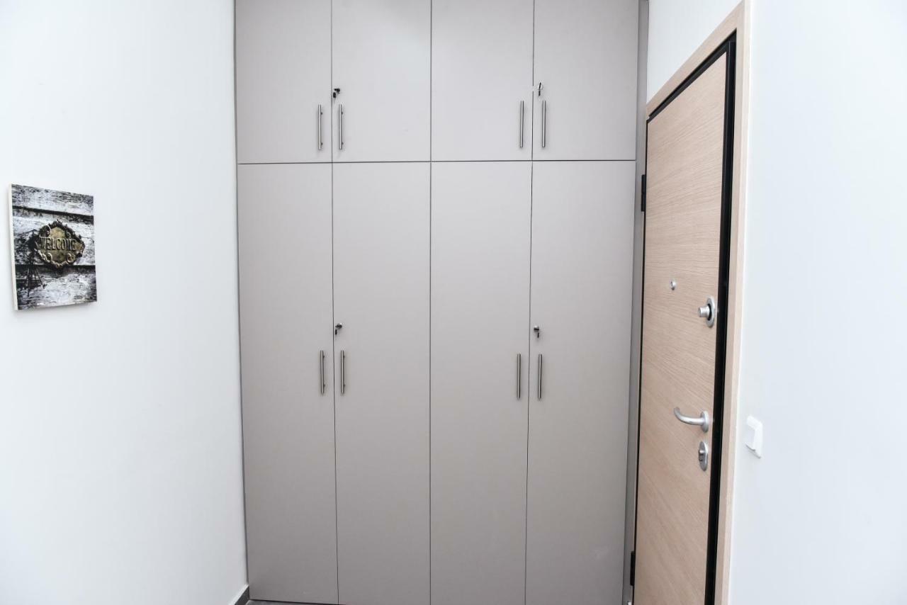 Warm Apartment At Exarchia 1 Bed 2 Pers เอเธนส์ ภายนอก รูปภาพ