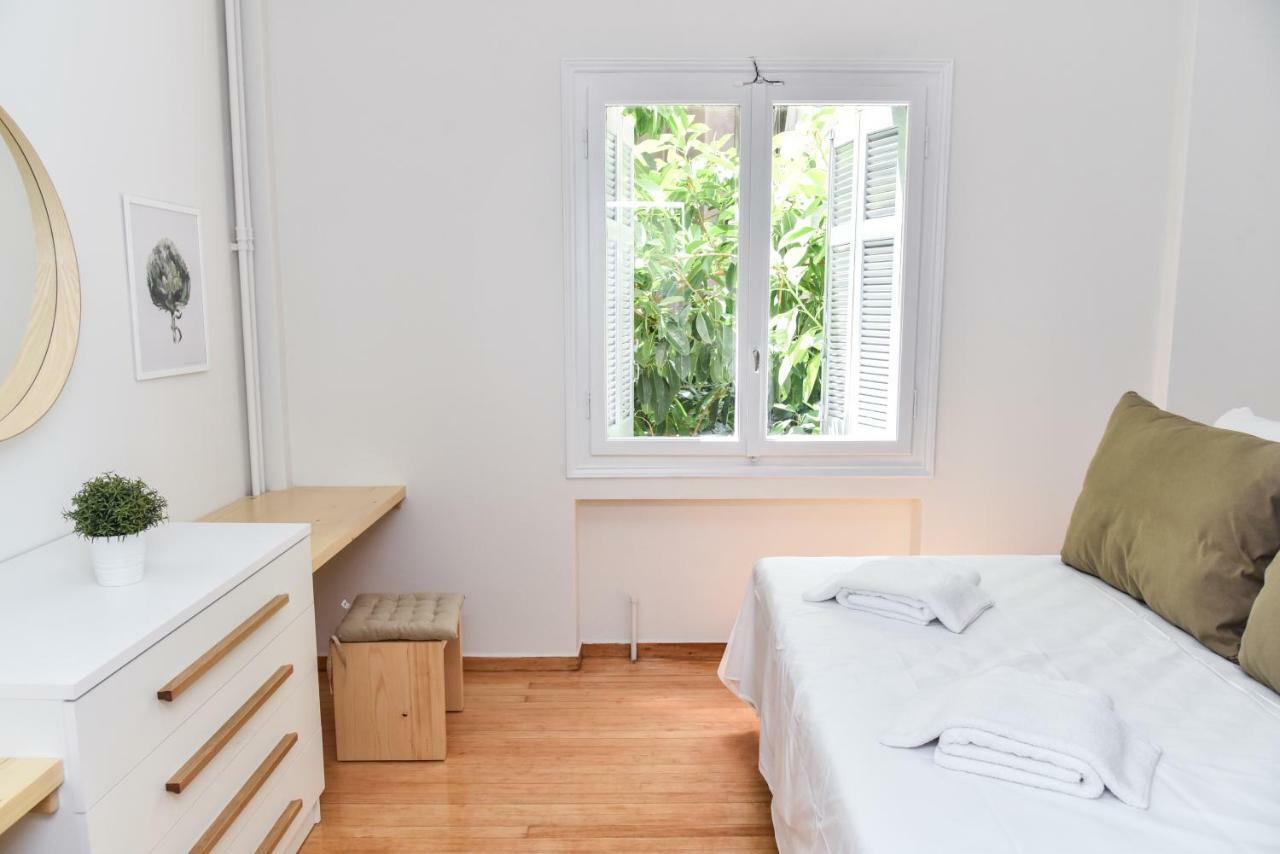 Warm Apartment At Exarchia 1 Bed 2 Pers เอเธนส์ ภายนอก รูปภาพ